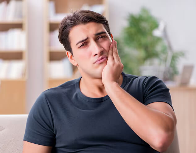 Toothache image - Emergency dentist Redhill